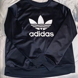 Shiny navy blue pullover